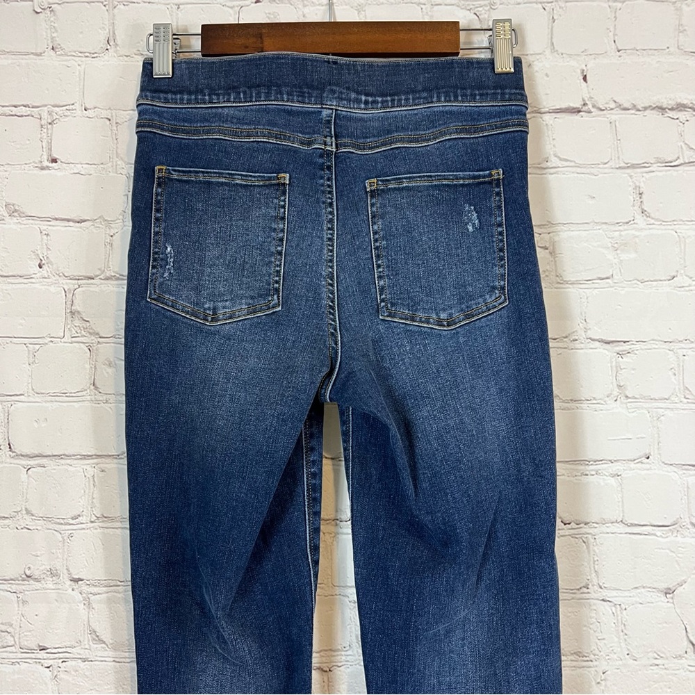 Spanx Distressed Ankle Skinny Jeans, Medium Wash size small - Picture 6 of 11